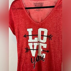 Rockergirl XXL (19) short sleeve LOVE YOU top. Great graphic. Nice looking.